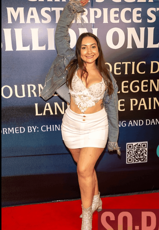 Jennifer Messina gallery image 1